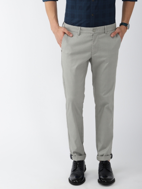 

Indian Terrain Men Grey Brooklyn Slim Fit Checked Regular Trousers
