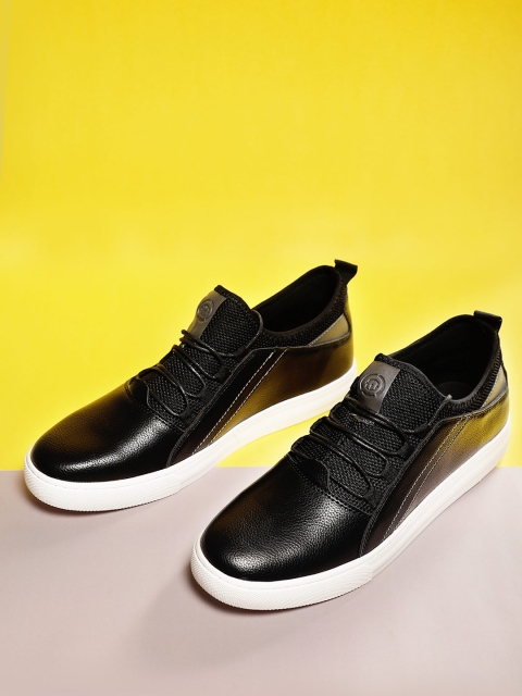 

LOCOMOTIVE Men Black Sneakers