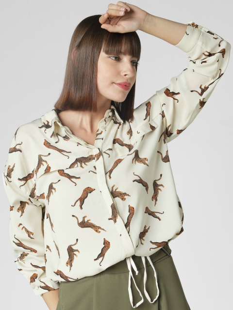 

Vero Moda Women Off-White & Camel Brown Regular Fit Printed Casual Shirt