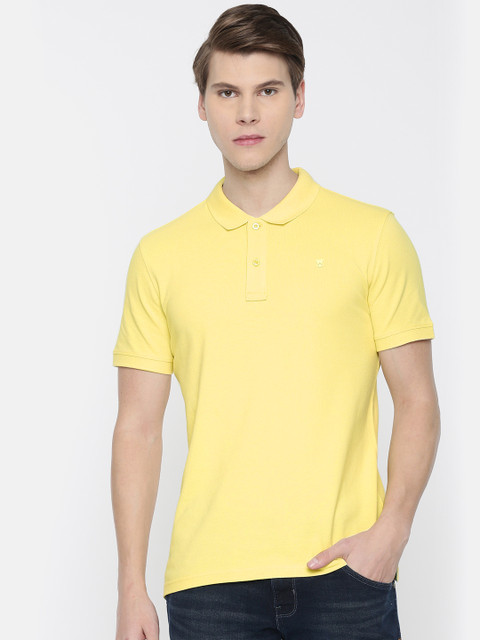 

Wrangler Men Yellow Solid Polo Collar T-shirt