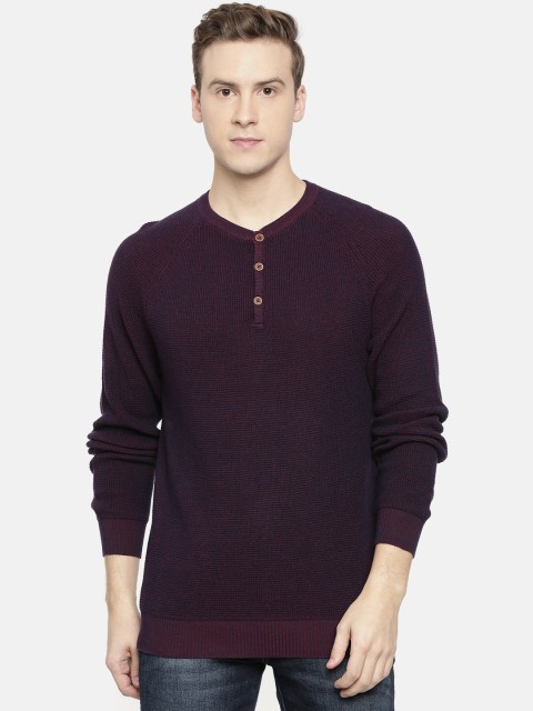 

Wrangler Men Burgundy Self Design Pullover Sweater
