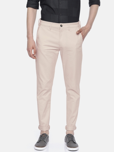 

Wrangler Men Off-White Slim Fit Solid Chinos