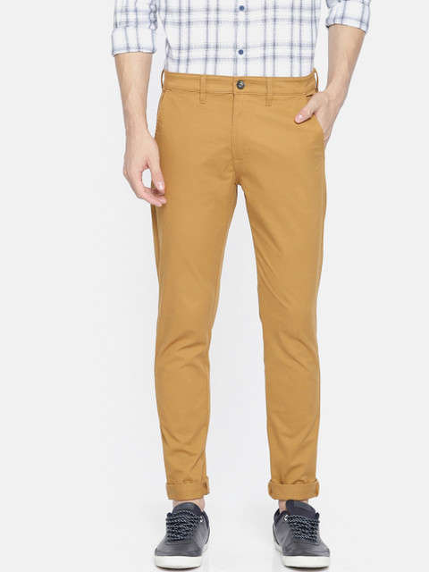 

Wrangler Men Khaki Slim Fit Solid Chinos