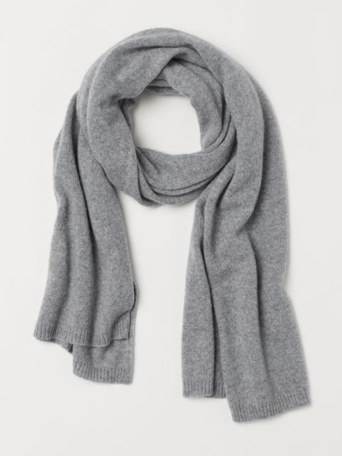 

H&M Women Grey Solid Cashmere Scarf