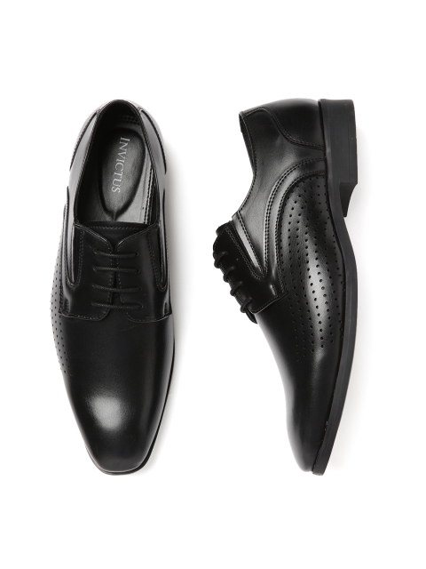 

INVICTUS Men Black Perforated Formal Derbys