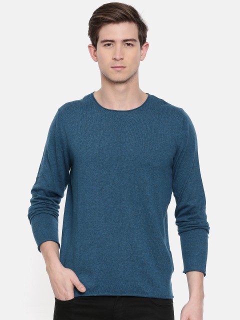

SELECTED Men Blue Solid Round Neck T-shirt