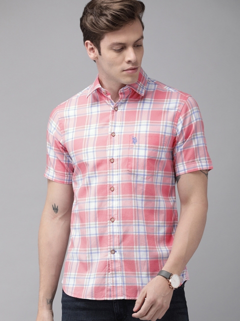

U.S. Polo Assn. Men Pink & White Tailored Fit Checked Casual Shirt