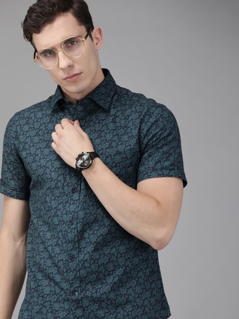 

U.S. Polo Assn. Men Navy Blue & Green Tailored Fit Printed Casual Shirt
