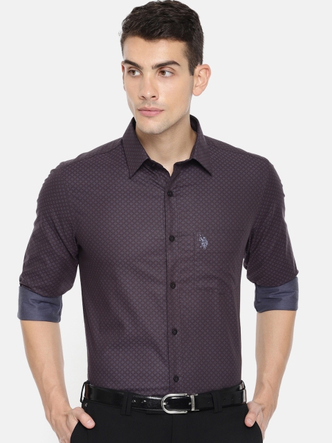 

U.S. Polo Assn. Tailored Men Burgundy & Blue Tailored Fit Printed Casual Shirt