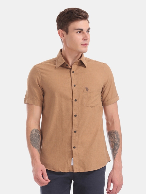 

U.S. Polo Assn. Men Khaki Regular Fit Solid Casual Shirt