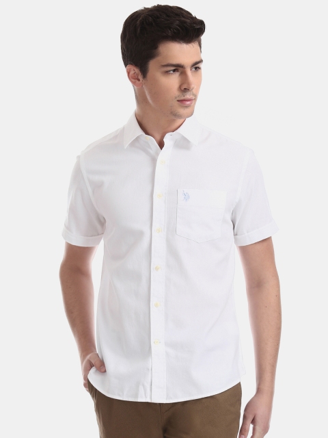 

U.S. Polo Assn. Men White Regular Fit Solid Casual Shirt