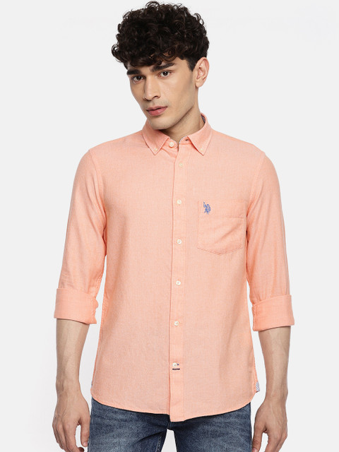 

U.S. Polo Assn. Men Peach-Coloured Tailored Fit Solid Casual Shirt