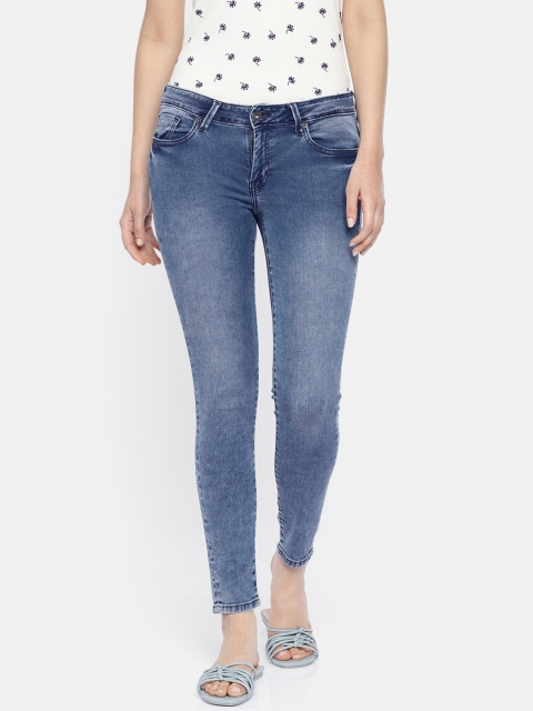 

Pepe Jeans Women Blue Abby Lola Regular Fit Mid-Rise Clean Look Stretchable Jeans