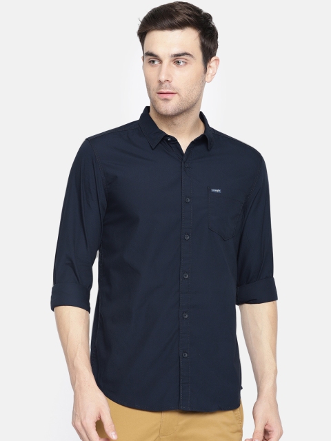 

Wrangler Men Navy Blue Slim Fit Solid Casual Shirt