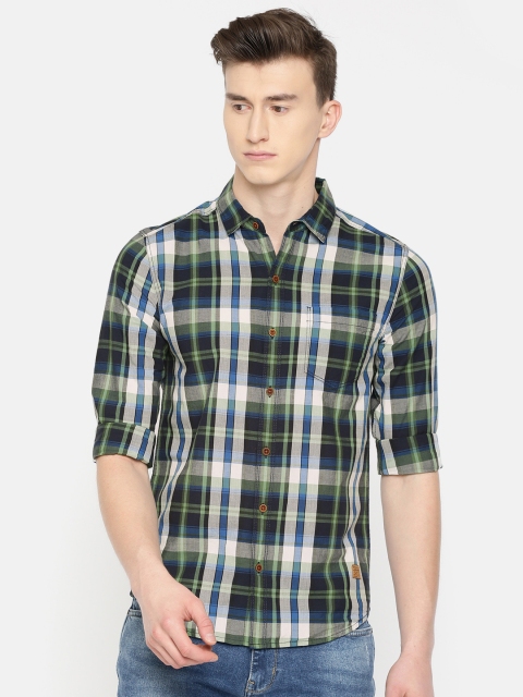 

Wrangler Men Green & Navy Blue Slim Fit Checked Casual Shirt