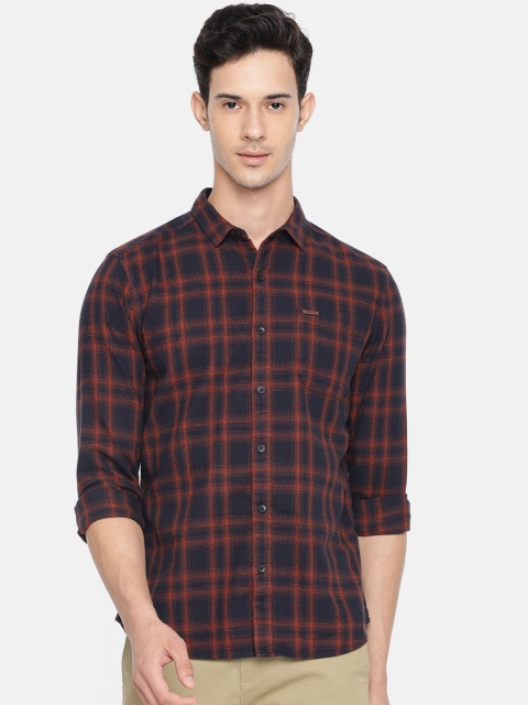 

Wrangler Men Navy Blue & Rust Orange Regular Fit Checked Casual Shirt