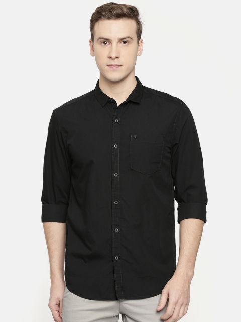 

Wrangler Men Black Slim Fit Solid Casual Shirt