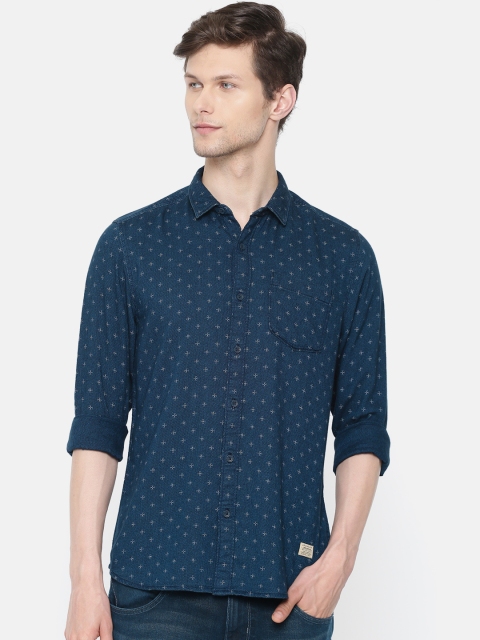 

Wrangler Men Navy Blue & Off-White Printed Casual Shirt