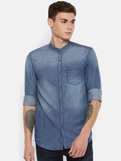 

Wrangler Men Blue Slim Fit Solid Casual Denim Shirt