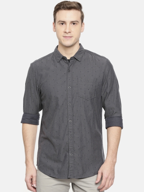 

Wrangler Men Grey Regular Fit Self Design Casual Shirt