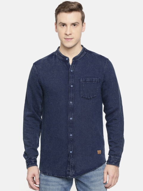 

Wrangler Men Navy Blue Slim Fit Solid Casual Shirt