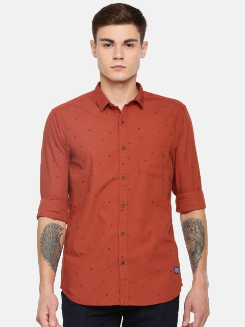 

Wrangler Men Rust Regular Fit Printed Casual Shirt