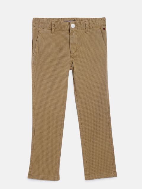 

Tommy Hilfiger Boys Brown Regular Fit Printed Trousers
