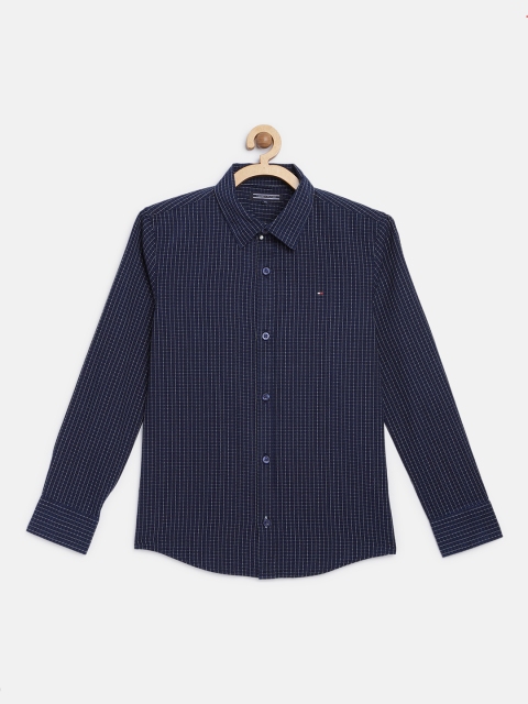 

Tommy Hilfiger Boys Blue & White Regular Fit Checked Casual Shirt