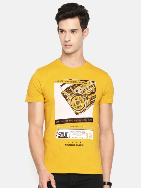 

Lee Men Yellow Printed Round Neck T-shirt