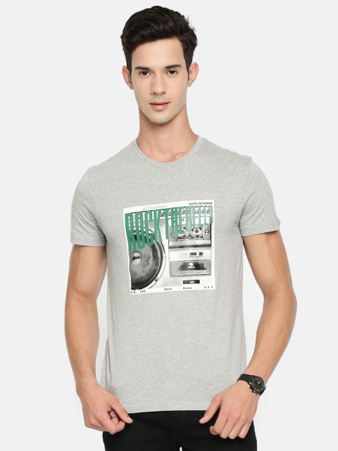 

Lee Men Grey Printed Round Neck T-shirt