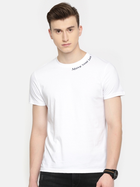 

Lee Men White Solid Round Neck Pure Cotton T-shirt