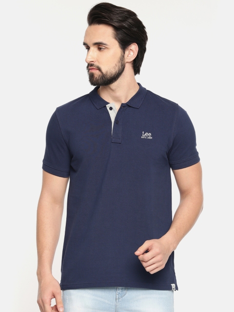 

Lee Men Navy Blue Solid Polo Collar T-shirt