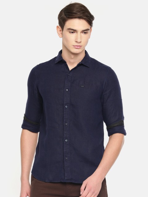 

Lee Men Navy Blue Super Slim Fit Solid Linen Casual Shirt