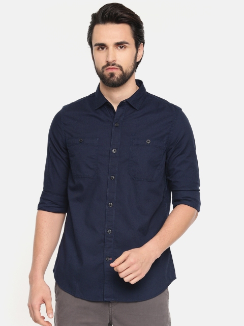 

Lee Men Navy Blue Slim Fit Solid Casual Shirt