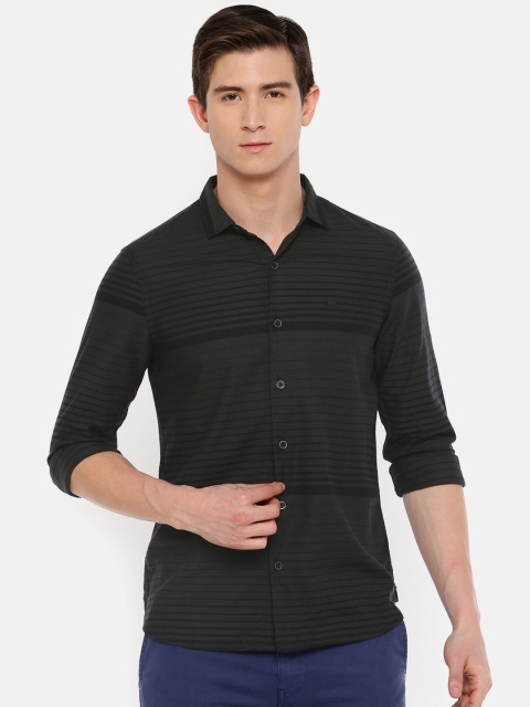 

Lee Men Black Slim Fit Striped Casual Shirt