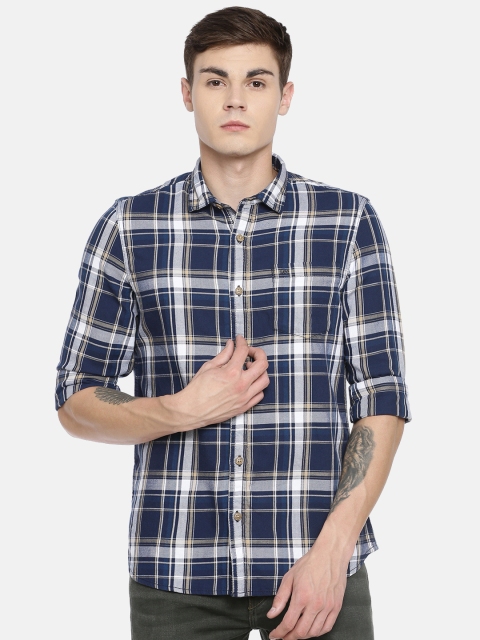 

Lee Men Navy Blue & Yellow Slim Fit Checked Casual Shirt