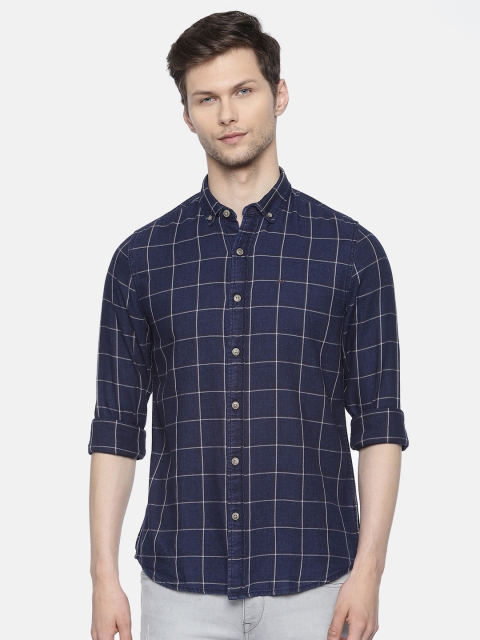 

Lee Men Navy Blue & Burgundy Slim Fit Checked Casual Shirt