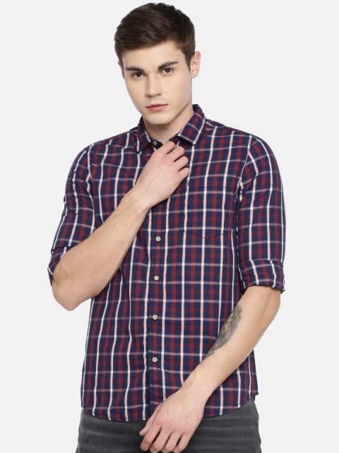 

Lee Men Navy Blue & Red Slim Fit Checked Casual Shirt