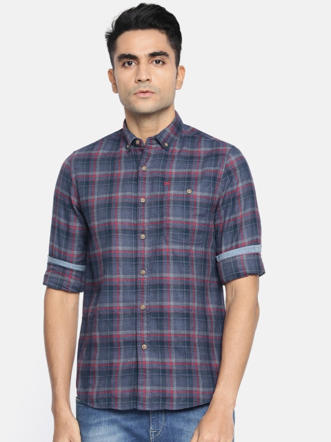 

Lee Men Navy Blue & Red Slim Fit Checked Casual Shirt