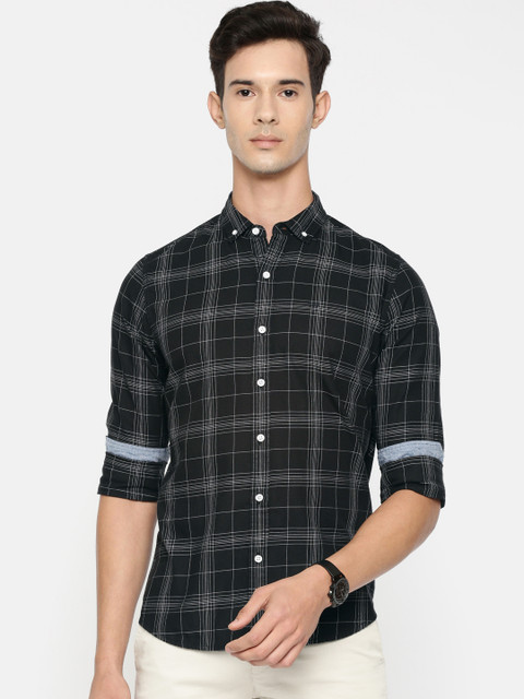

Lee Men Black & White Slim Fit Checked Casual Shirt