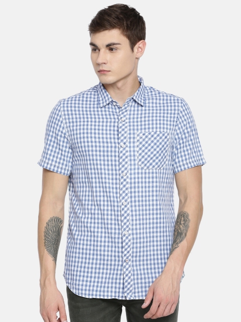 

Lee Men Blue & White Slim Fit Checked Casual Shirt