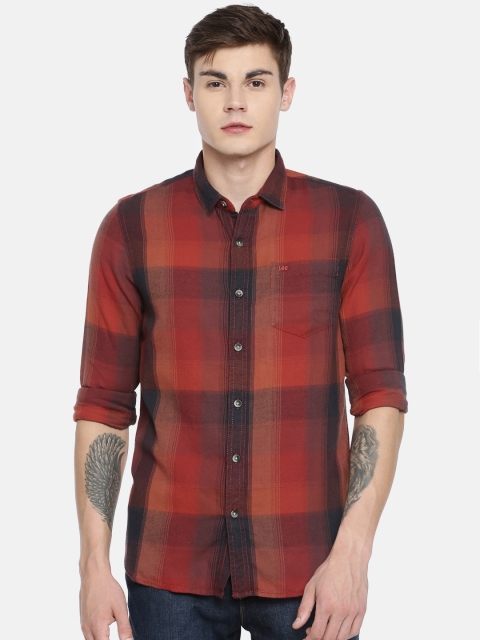 

Lee Men Red & Brown Slim Fit Checked Casual Shirt