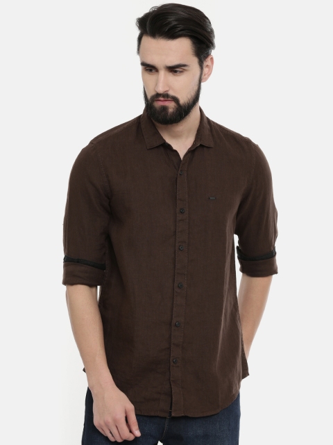

Lee Men Brown Super Slim Fit Solid Linen Casual Shirt