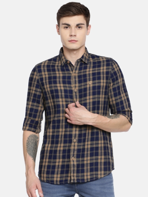 

Lee Men Navy Blue & Beige Slim Fit Checked Casual Shirt