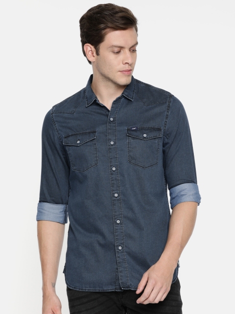 

Lee Men Navy Blue Slim Fit 101+ Solid Scott Casual Shirt