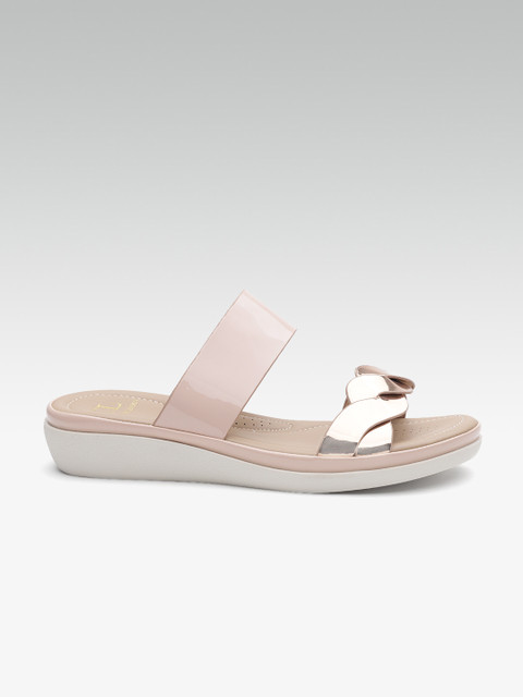 

Carlton London Women Rose Gold-Toned & Peach-Coloured Colourblocked Open Toe Flats