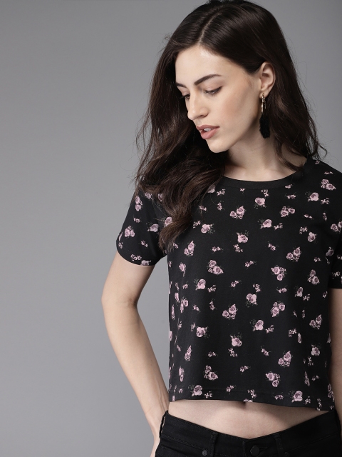 

HERE&NOW Women Black Printed Boxy Fit Round Neck Cropped T-shirt