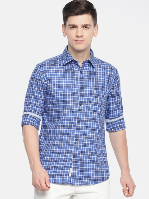 

U.S. Polo Assn. Men Blue & White Tailored Fit Checked Casual Shirt
