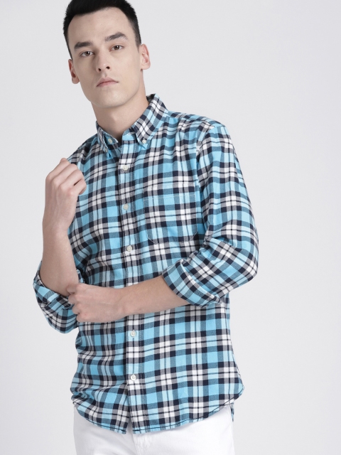 

GAP Men's Brushed Flannel Plaid Standard Fit Shirt, Blue