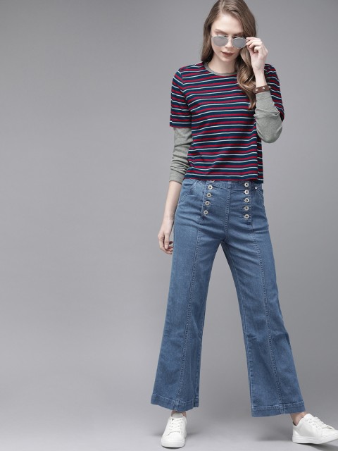 

Roadster Women Navy Blue & Red Striped Round Neck T-shirt
